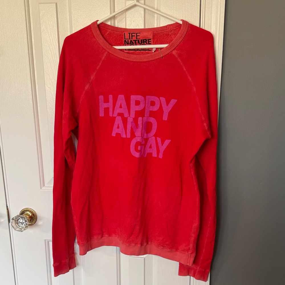 Freecity Red Sweatshirt with Purple Dove